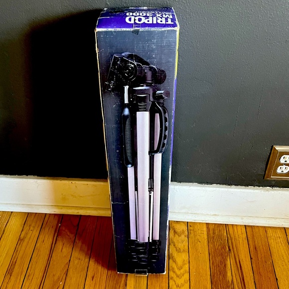 MX 3000 Heavy Tripod - Picture 1 of 4